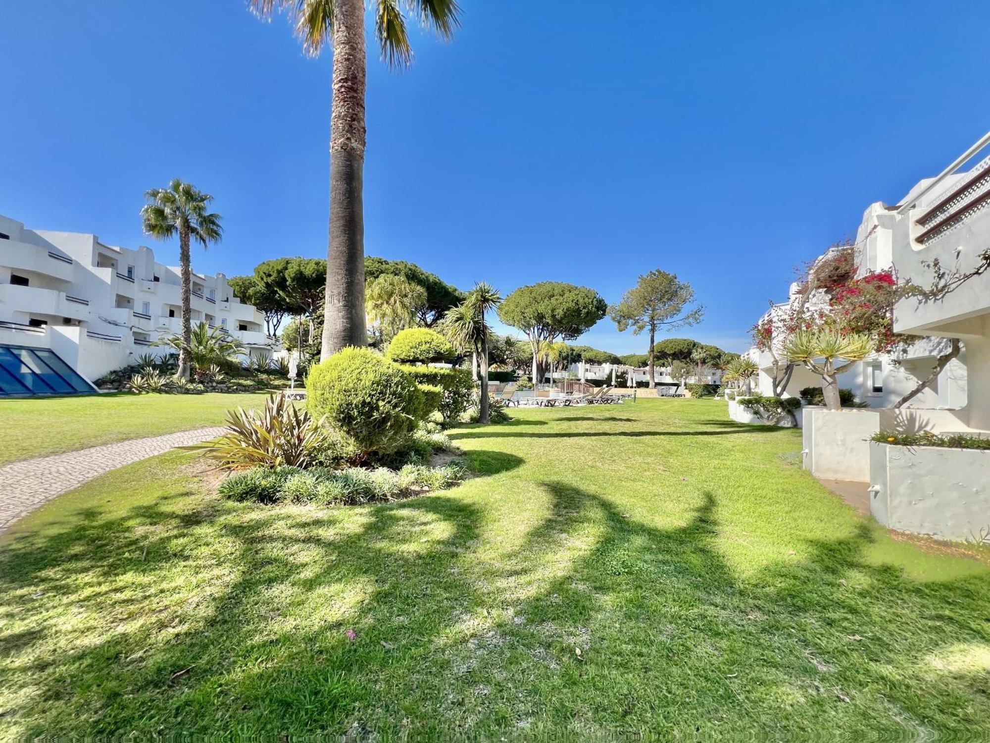 Albufeira Balaia Golf Vilage 2 With Pool By Homing Eksteriør bilde